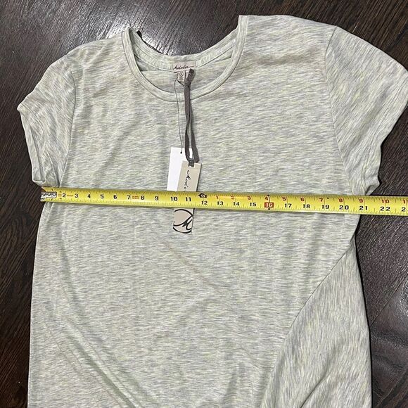 Mod-o-doc Shirt Women's XL Green V-Neck Short Sleeve Ruched Soft Comfy Von Maur - Picture 7 of 7